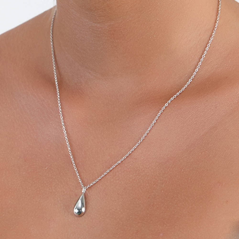 Silver Teardrop Pendant with Chain