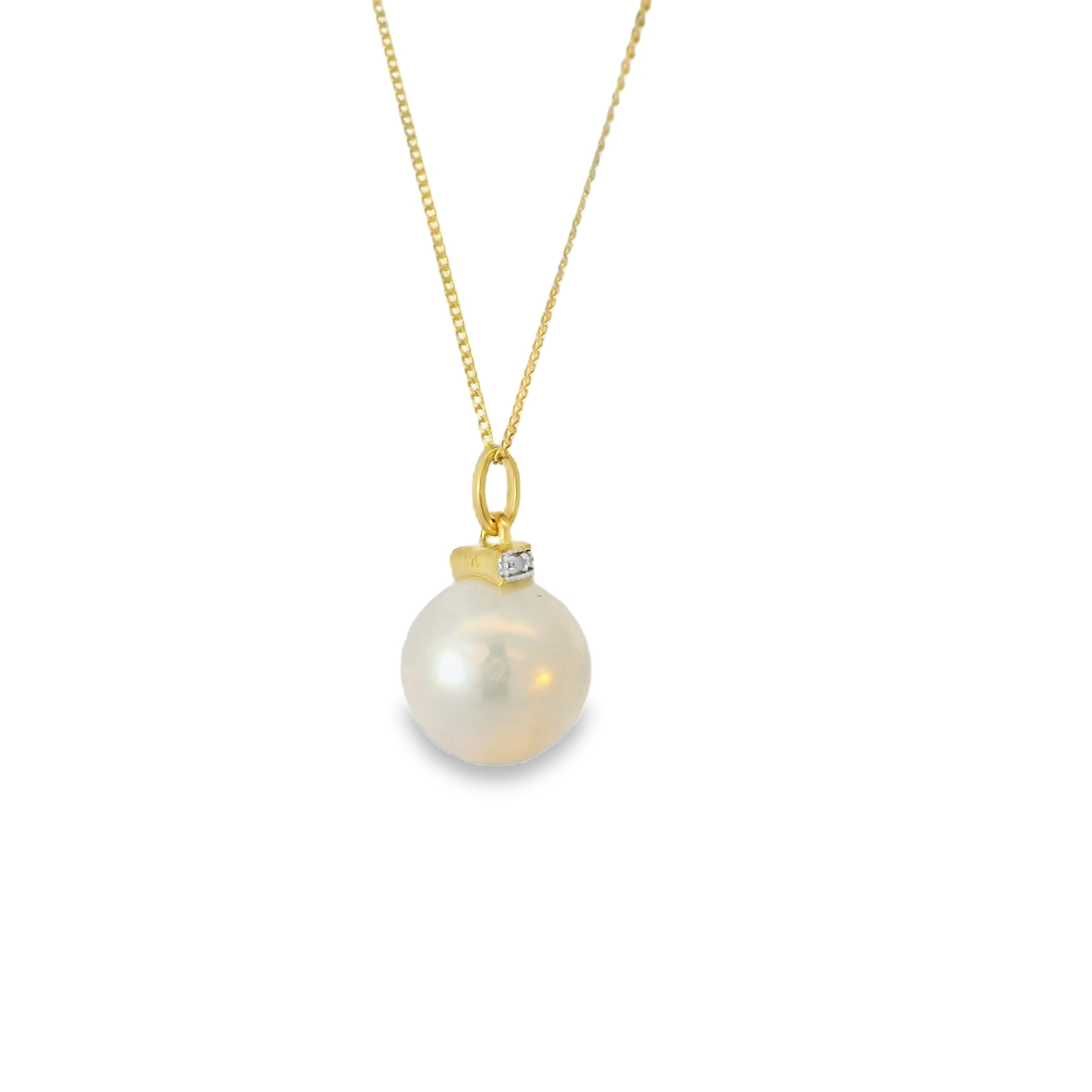 GP2120W 9ct YG Dia + White FWP Ball Pendant