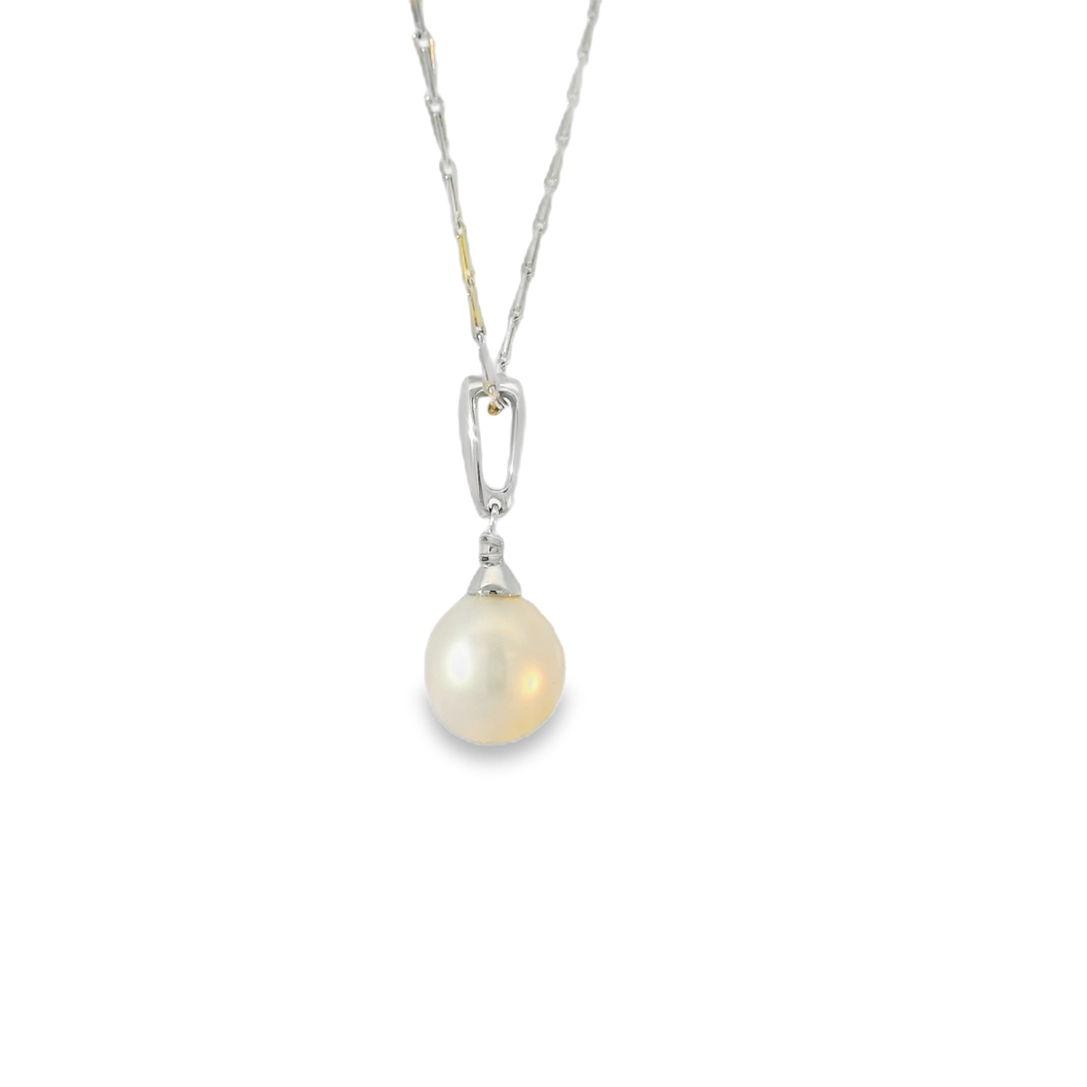 GP2018W9ct WG Diamond + FWP Drop Pendant