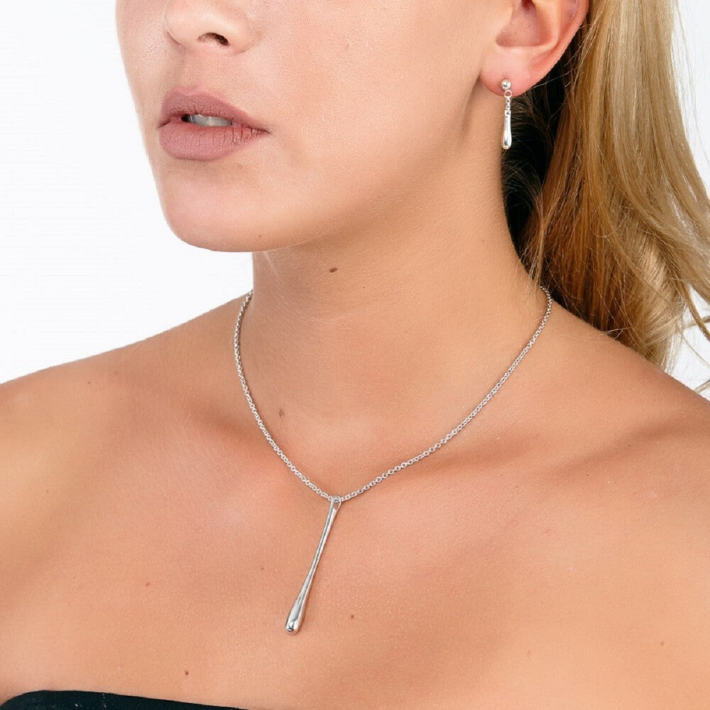 Long Drop Pendant and Chain