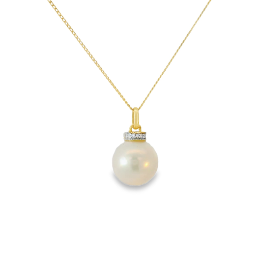 GP2120W 9ct YG Dia + White FWP Ball Pendant