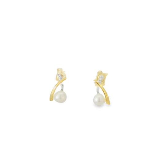 E2341-9 9ct yg dia&pearl cross twist