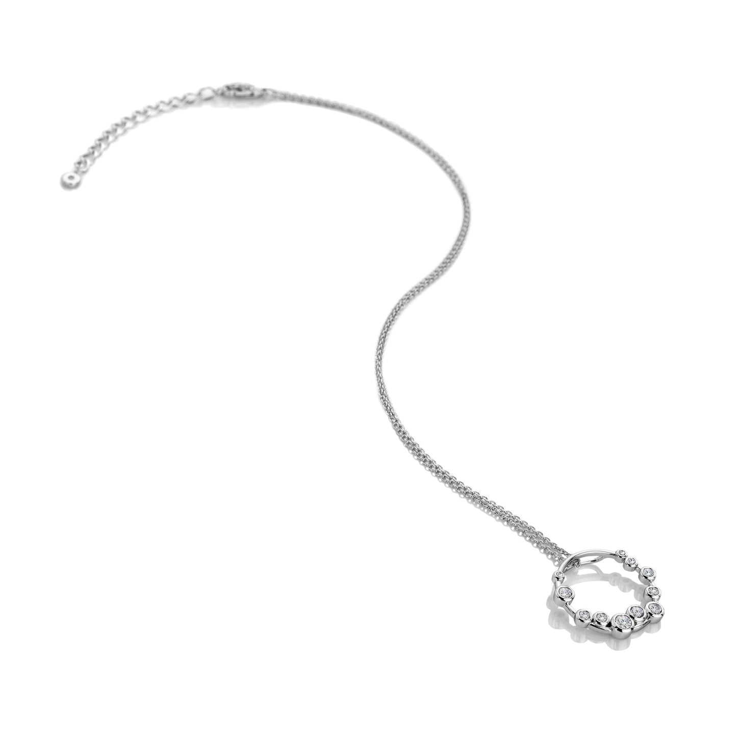 Silver Wreath Bubble Pendant with Chain