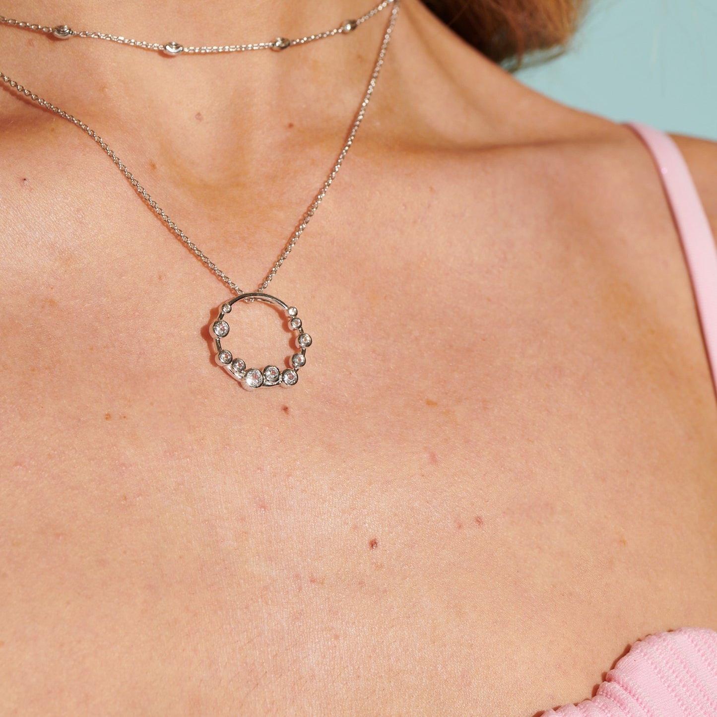 Silver Wreath Bubble Pendant with Chain
