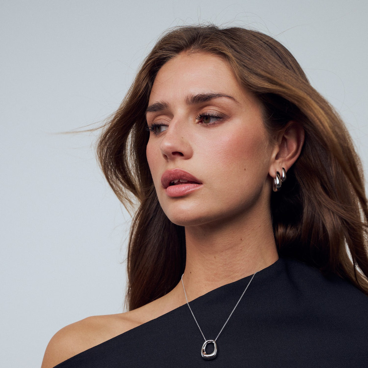 Borsa Pianura Piccolo Pendant with Chain