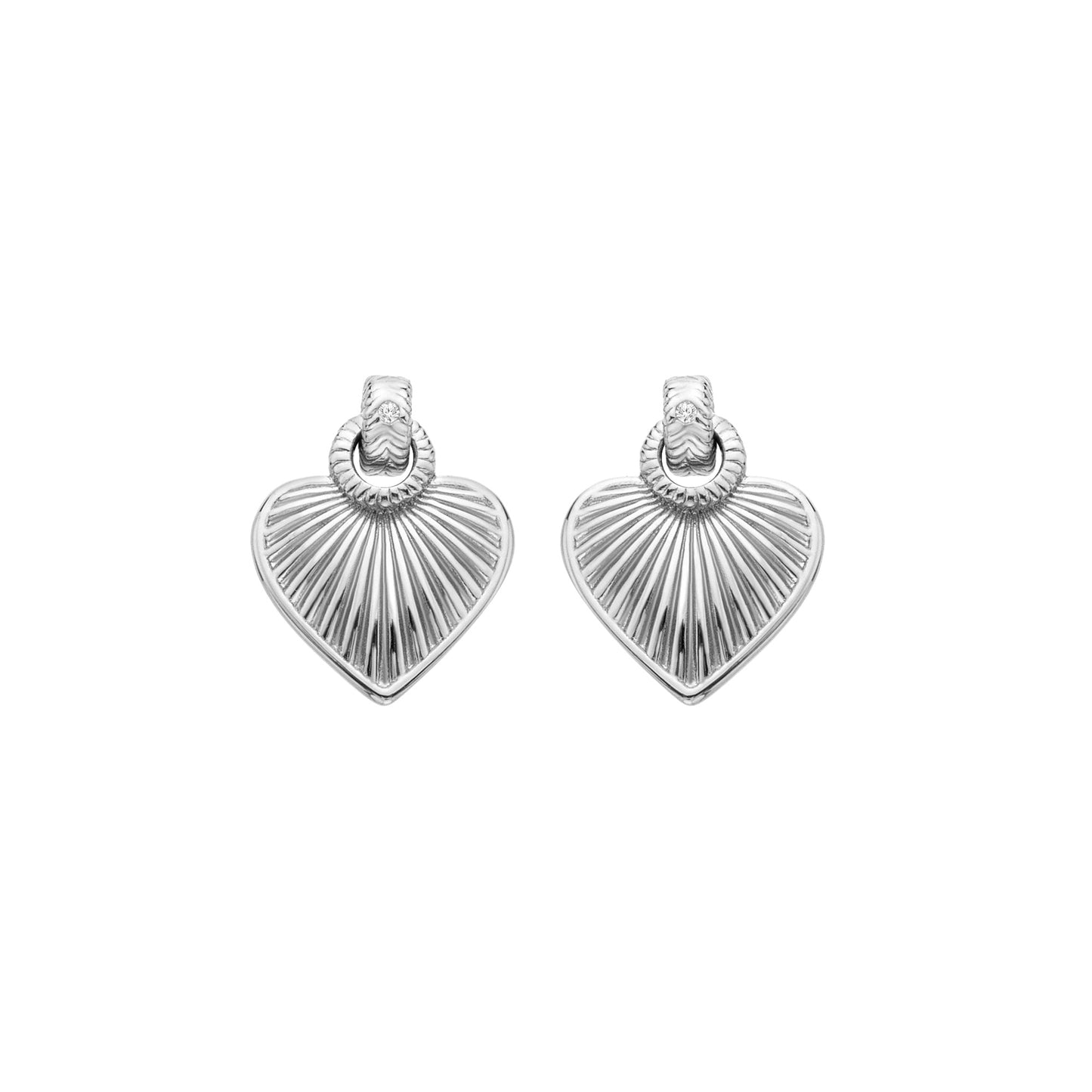 DE820 Essence Heart Drop Earrings Sil Shell Heart